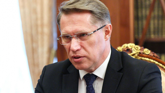 Мурашко назвал «порочной практикой» стремление россиянок строить карьеру, а не семью